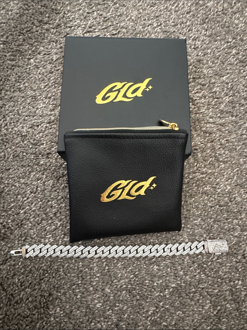 GLD. White Gold Tone 8” Cuban Sports Bracelet + Black Zip Pouch + Gold Logo Box